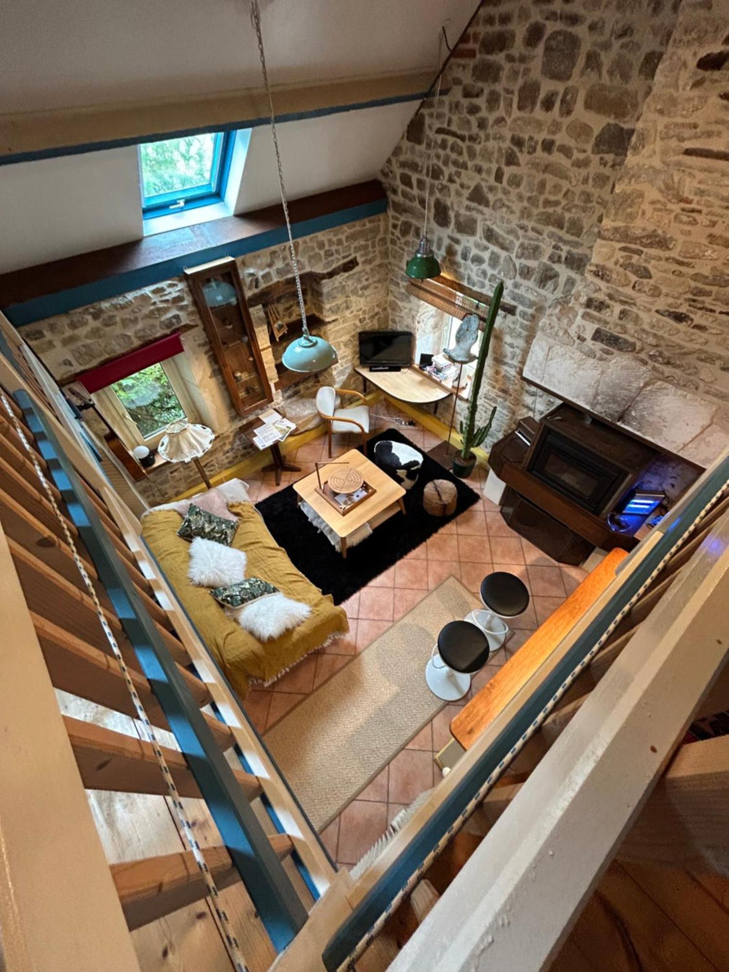 Bed and Breakfast La Cage Aux Oiseaux La Lande-de-Goult Zewnętrze zdjęcie