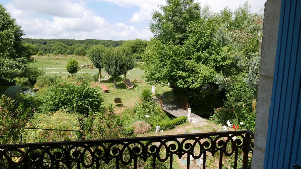Bed and Breakfast La Cage Aux Oiseaux La Lande-de-Goult Zewnętrze zdjęcie