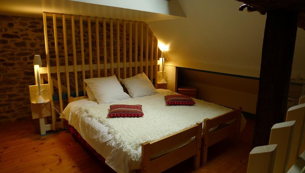 Bed and Breakfast La Cage Aux Oiseaux La Lande-de-Goult Zewnętrze zdjęcie
